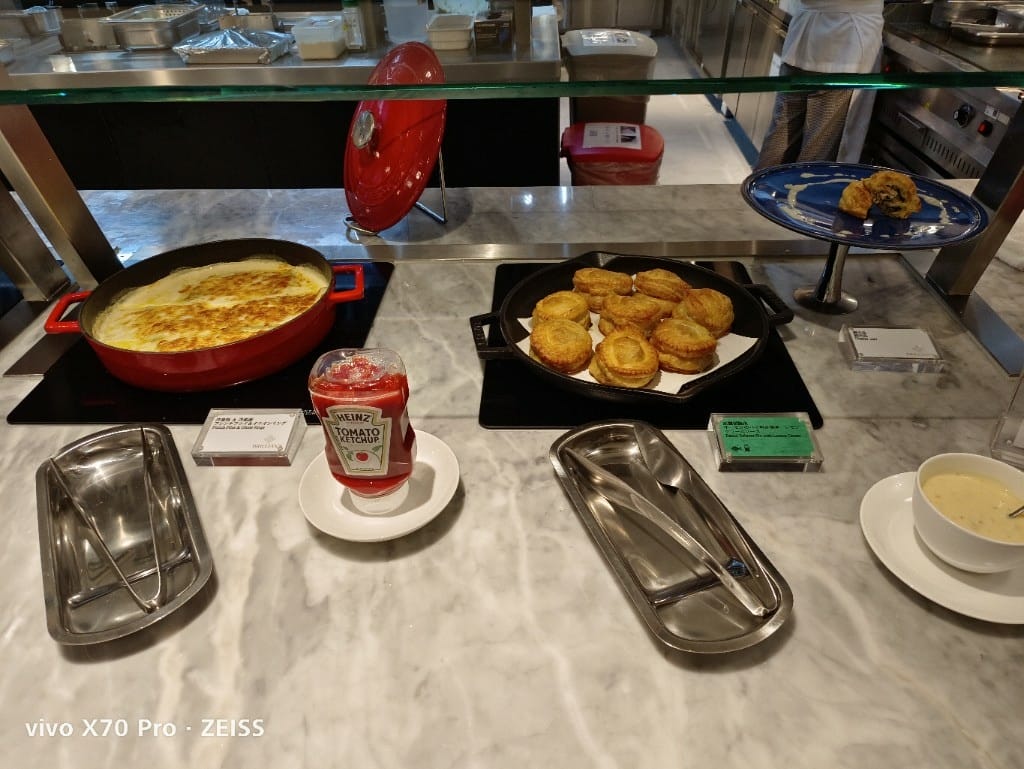 【台北美食】JR東日本大飯店，鉑麗安全日餐廳實現龍蝦自由❤️❤️❤️