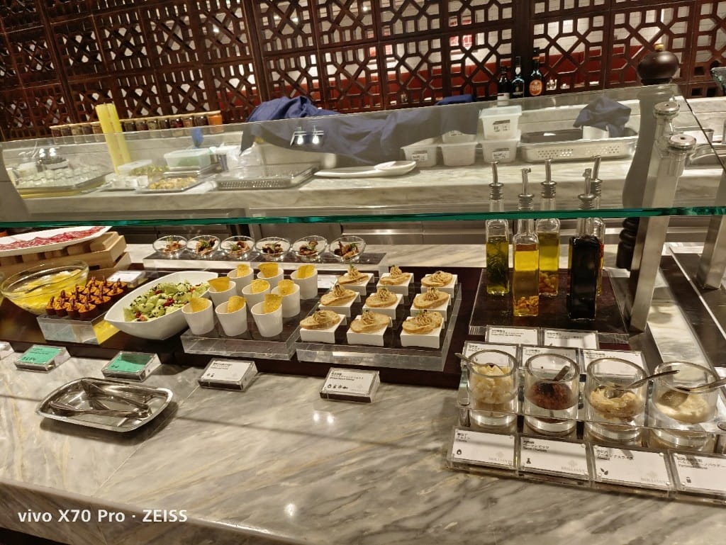 【台北美食】JR東日本大飯店，鉑麗安全日餐廳實現龍蝦自由❤️❤️❤️