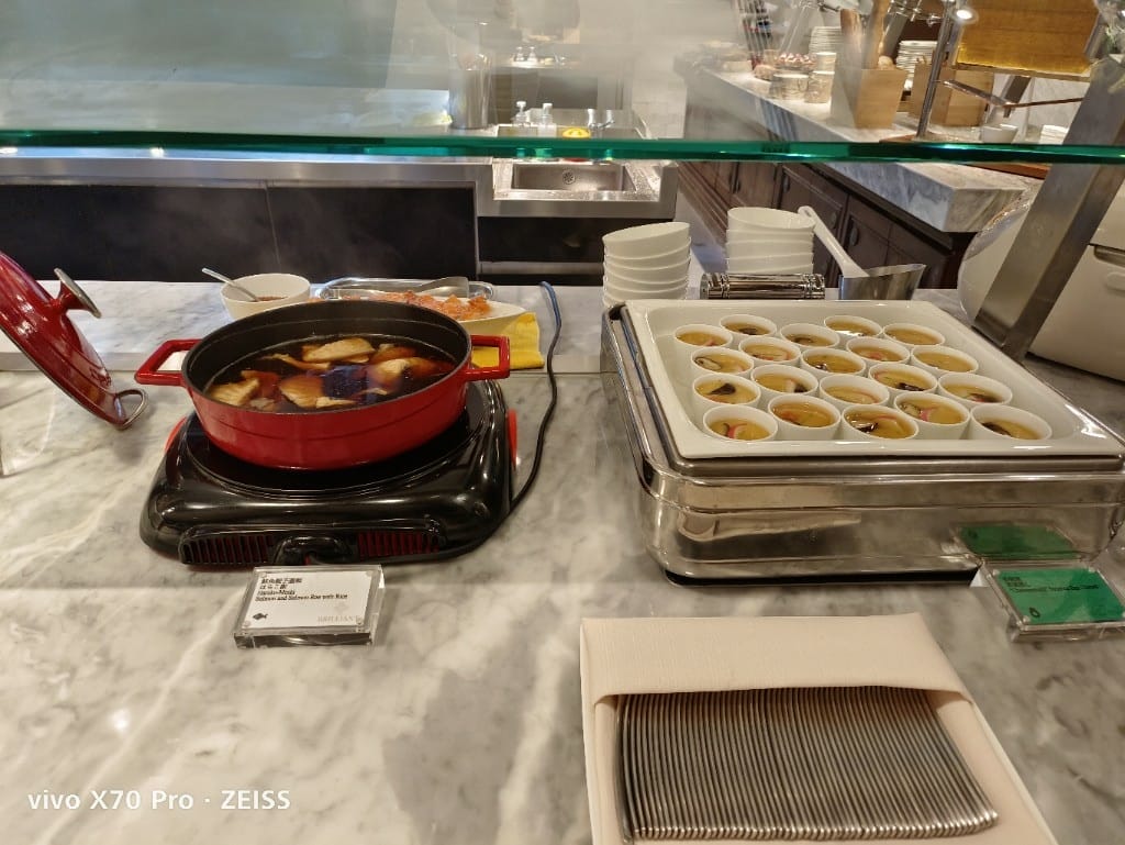 【台北美食】JR東日本大飯店，鉑麗安全日餐廳實現龍蝦自由❤️❤️❤️