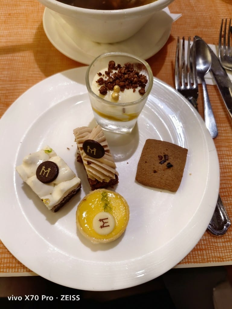 【台北美食】美福彩匯下午茶，光是甜點就可以吃好吃滿，太滿足了！