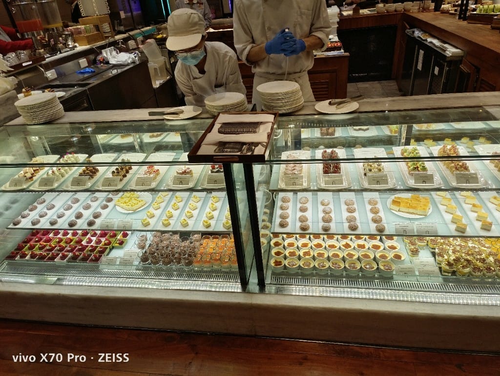 【台北美食】美福彩匯下午茶，光是甜點就可以吃好吃滿，太滿足了！