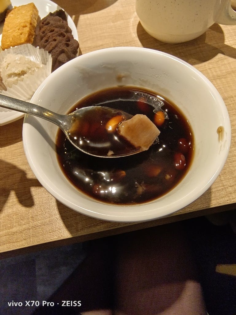 【板橋美食】吉哆火鍋百匯2訪，食物選擇多到選擇障礙會發作😂