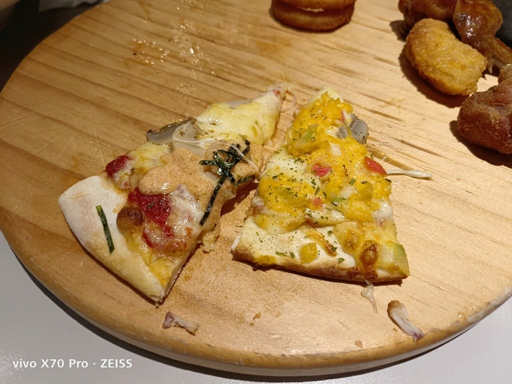 【新莊美食】鬥牛士義式廚房，趕在20220101漲價前，再來回味一下美味的Pizza及炸雞們❤️