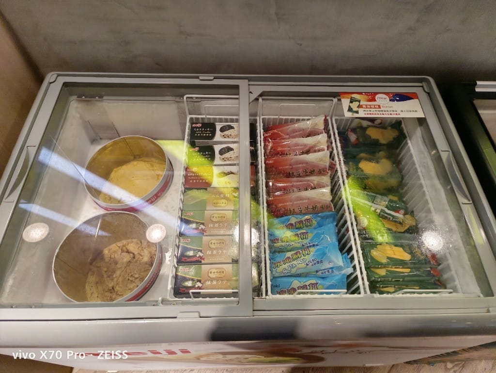 【板橋美食】吉哆火鍋百匯2訪，食物選擇多到選擇障礙會發作😂