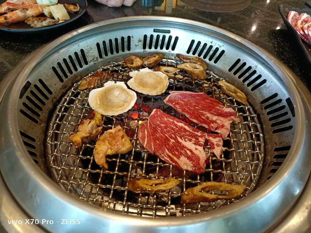 ［花蓮美食］燒肉神保町，平價又美味的燒肉吃到飽❤️