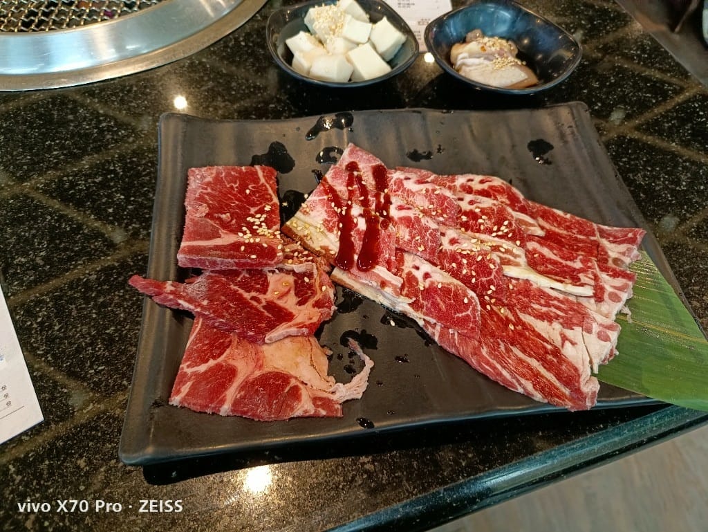 ［花蓮美食］燒肉神保町，平價又美味的燒肉吃到飽❤️