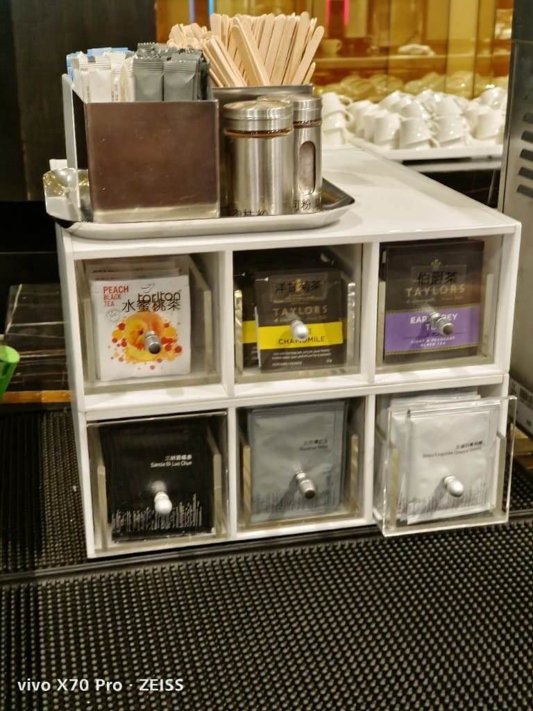 【台北美食】艾美寒舍探索廚房，目前僅存的下午茶龍蝦吃到飽，只要$1290☺️