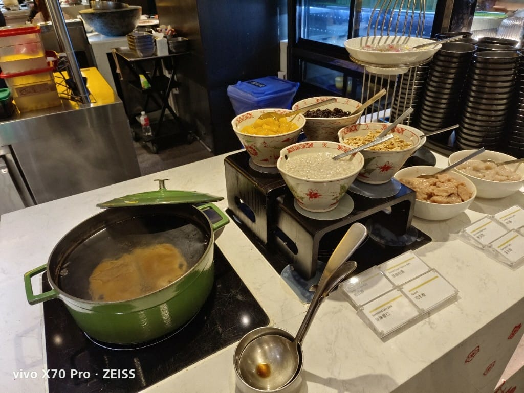 【台北美食】艾美寒舍探索廚房，目前僅存的下午茶龍蝦吃到飽，只要$1290☺️