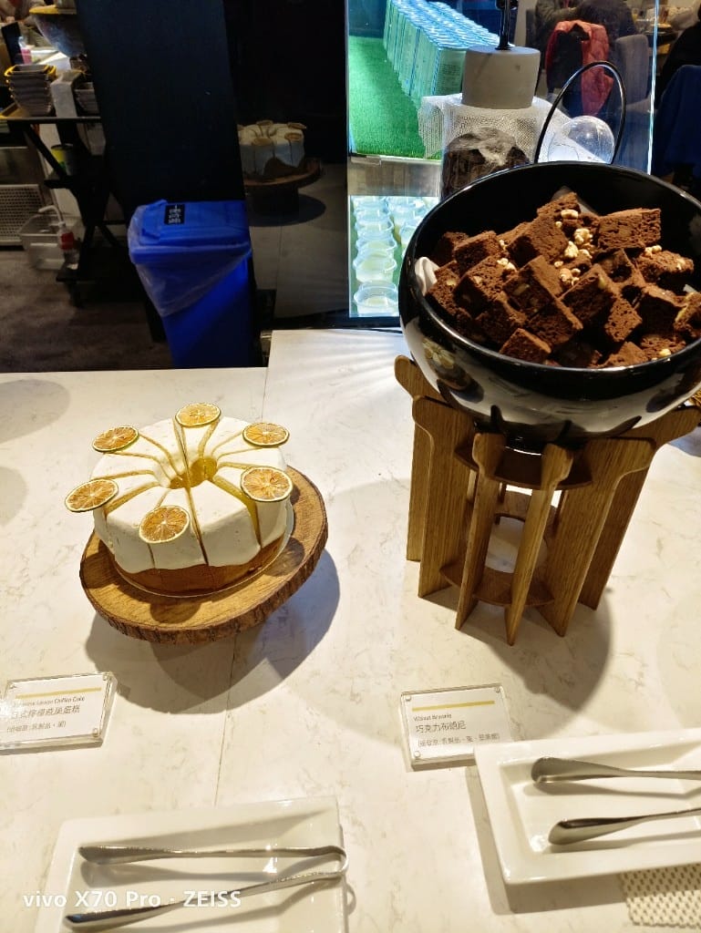 【台北美食】艾美寒舍探索廚房，目前僅存的下午茶龍蝦吃到飽，只要$1290☺️