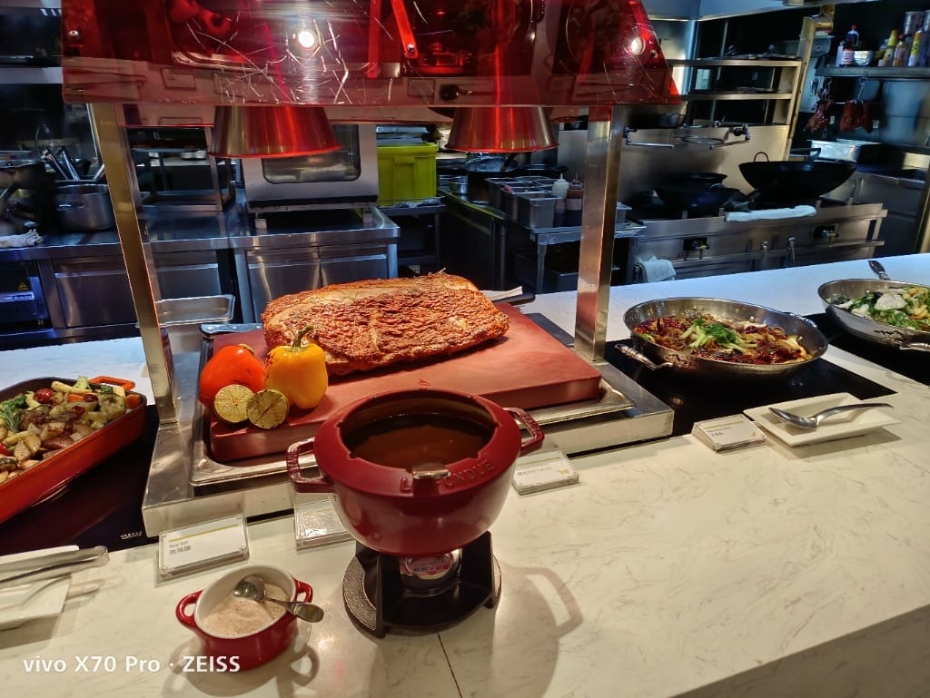 【台北美食】艾美寒舍探索廚房，目前僅存的下午茶龍蝦吃到飽，只要$1290☺️