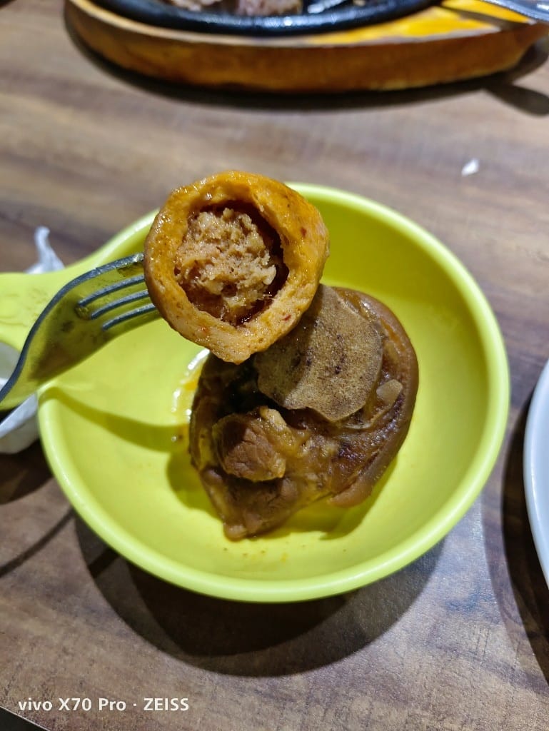 【中和美食】我家牛排中和店3訪，據聞是被牛排耽誤的水果店，299起吃到飽❤️