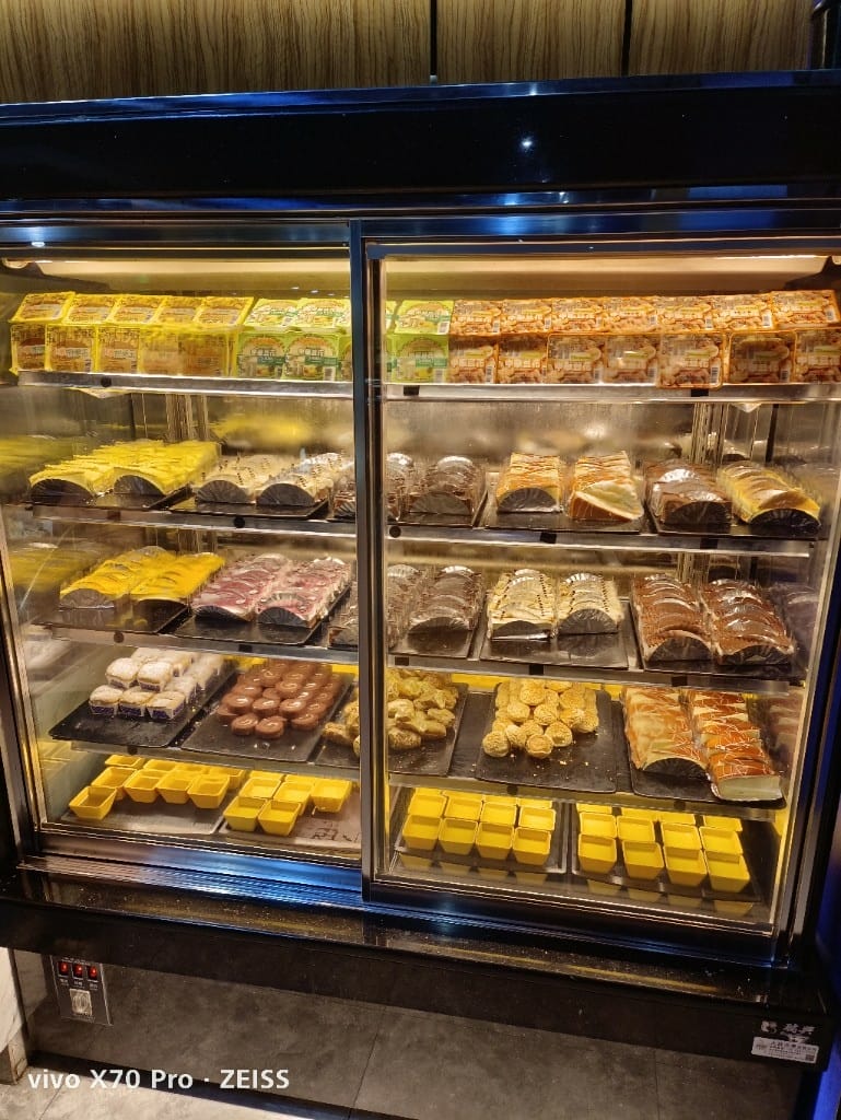 【中和美食】我家牛排中和店3訪，據聞是被牛排耽誤的水果店，299起吃到飽❤️