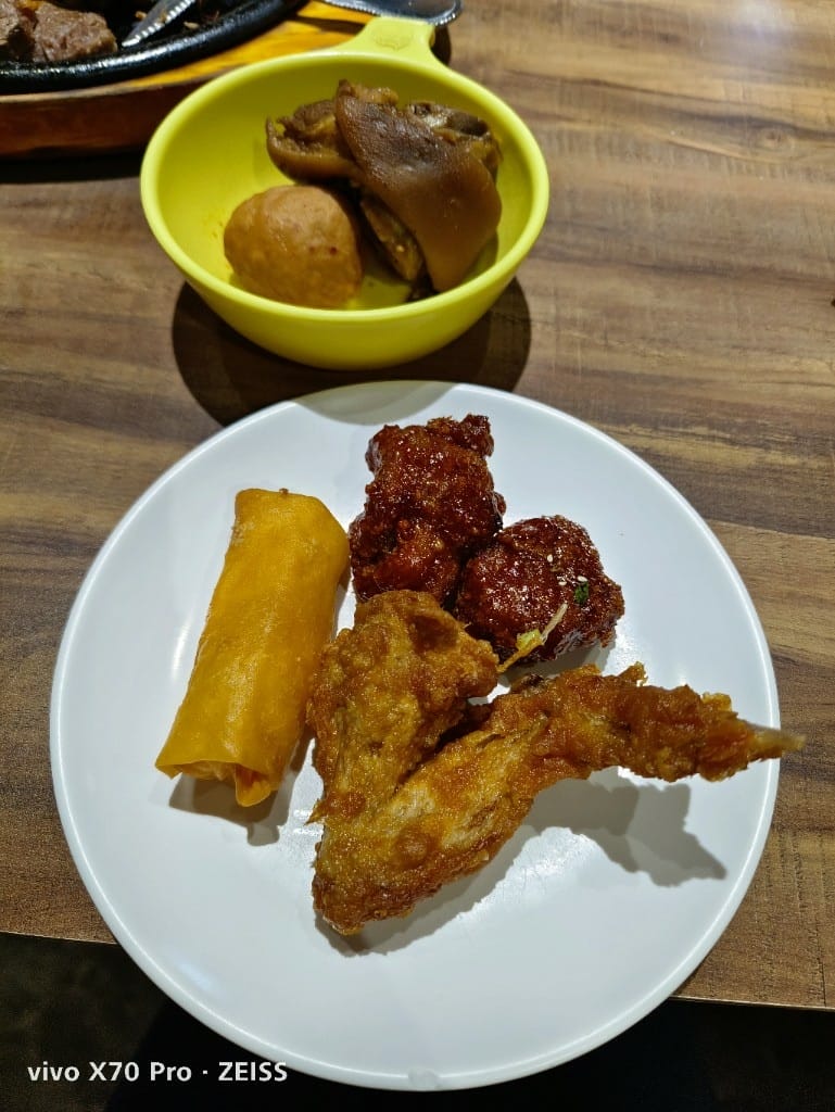 【中和美食】我家牛排中和店3訪，據聞是被牛排耽誤的水果店，299起吃到飽❤️