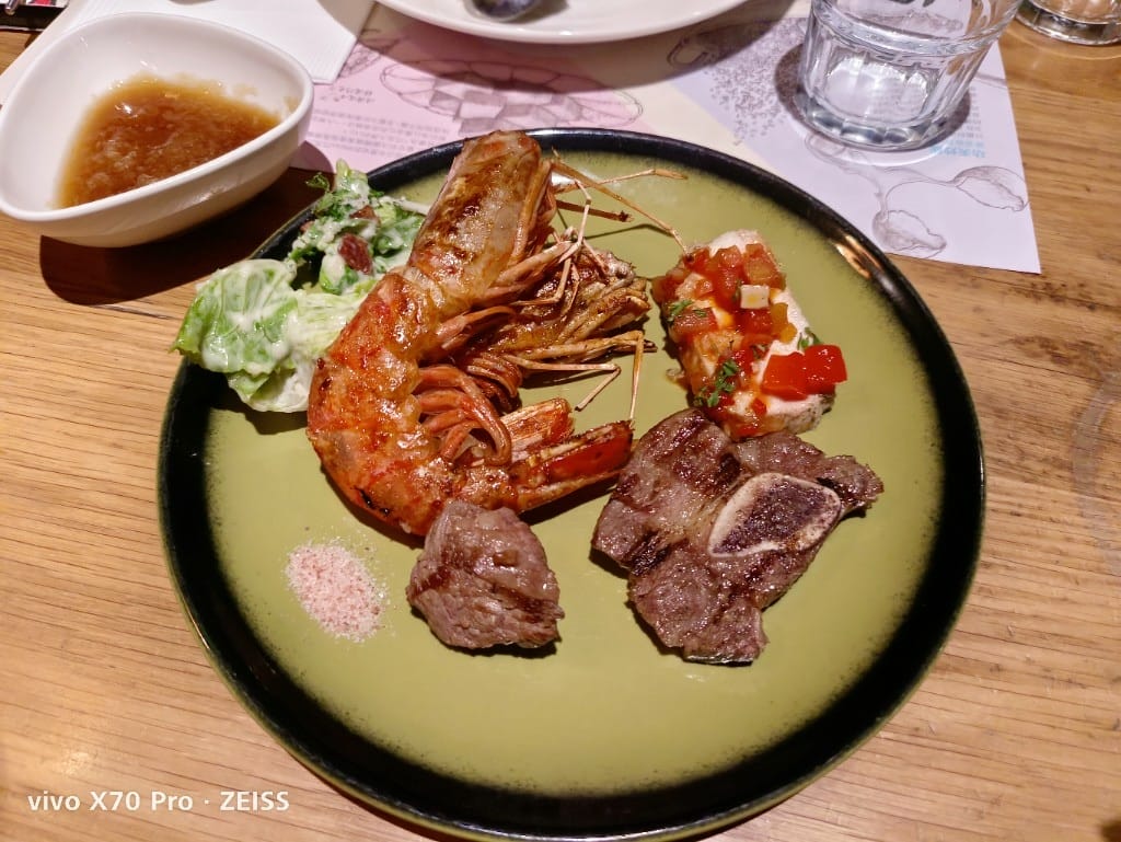 【板橋美食】饗食天堂,餐點選擇超多的平價Buffet❤️❤️❤️ - 第64張圖 【板橋美食】饗食天堂,餐點選擇超多的平價Buffet❤️❤️❤️