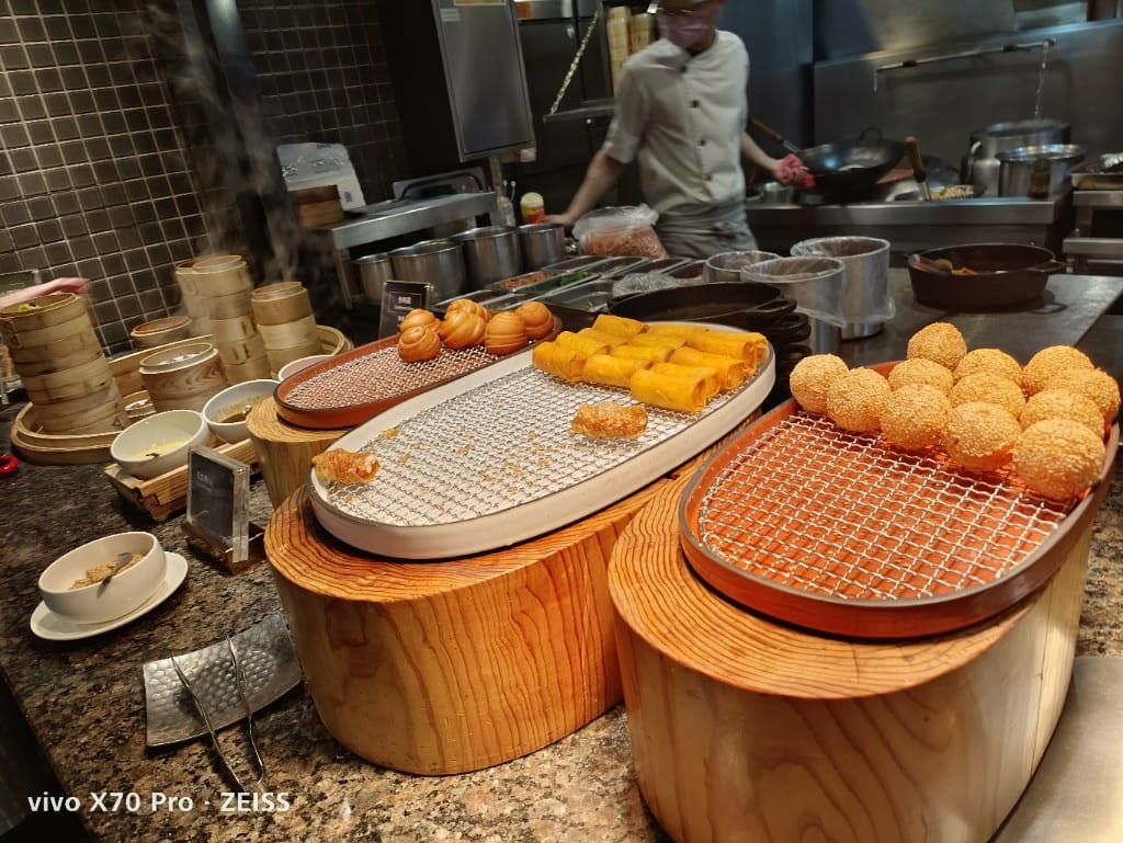 【板橋美食】饗食天堂,餐點選擇超多的平價Buffet❤️❤️❤️ - 第18張圖 【板橋美食】饗食天堂,餐點選擇超多的平價Buffet❤️❤️❤️