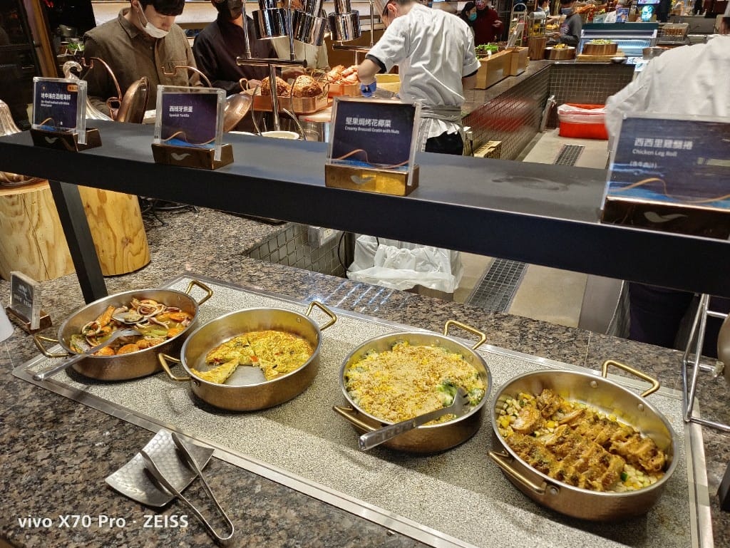 【板橋美食】饗食天堂,餐點選擇超多的平價Buffet❤️❤️❤️ - 第34張圖 【板橋美食】饗食天堂,餐點選擇超多的平價Buffet❤️❤️❤️