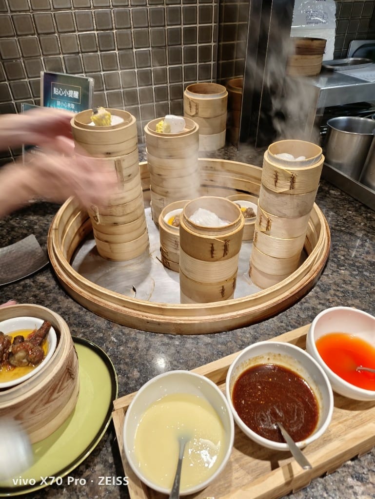 【板橋美食】饗食天堂,餐點選擇超多的平價Buffet❤️❤️❤️ - 第19張圖 【板橋美食】饗食天堂,餐點選擇超多的平價Buffet❤️❤️❤️