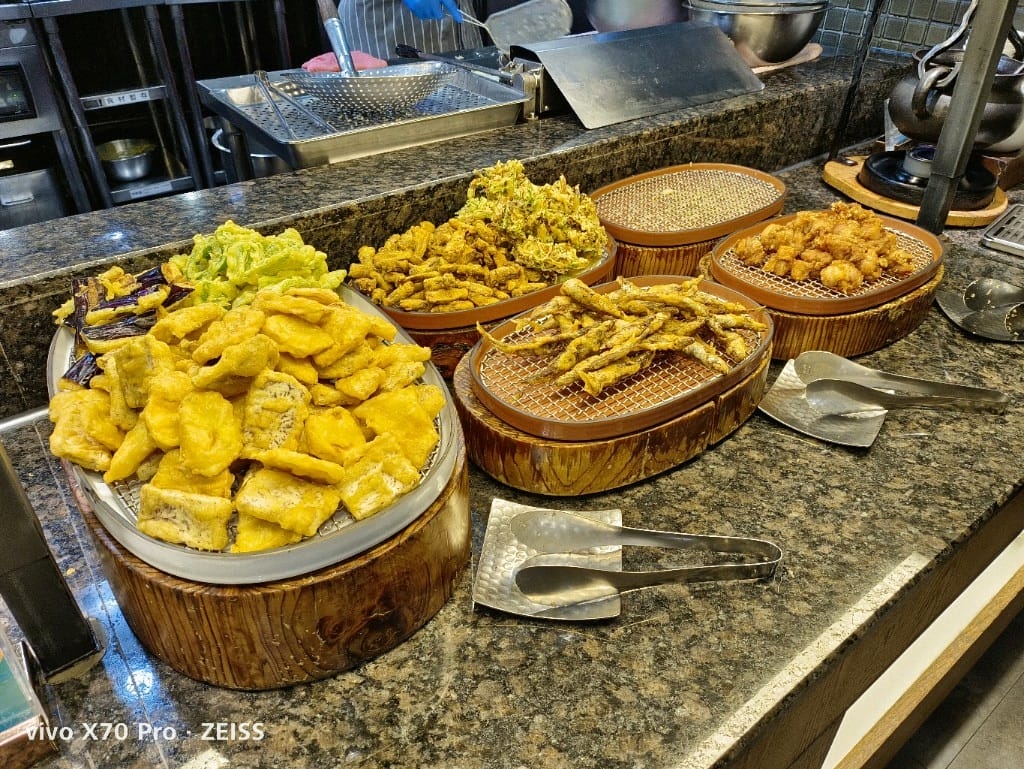 【板橋美食】饗食天堂,餐點選擇超多的平價Buffet❤️❤️❤️ - 第14張圖 【板橋美食】饗食天堂,餐點選擇超多的平價Buffet❤️❤️❤️