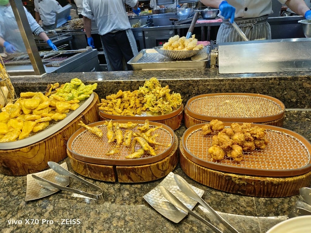【板橋美食】饗食天堂,餐點選擇超多的平價Buffet❤️❤️❤️ - 第15張圖 【板橋美食】饗食天堂,餐點選擇超多的平價Buffet❤️❤️❤️