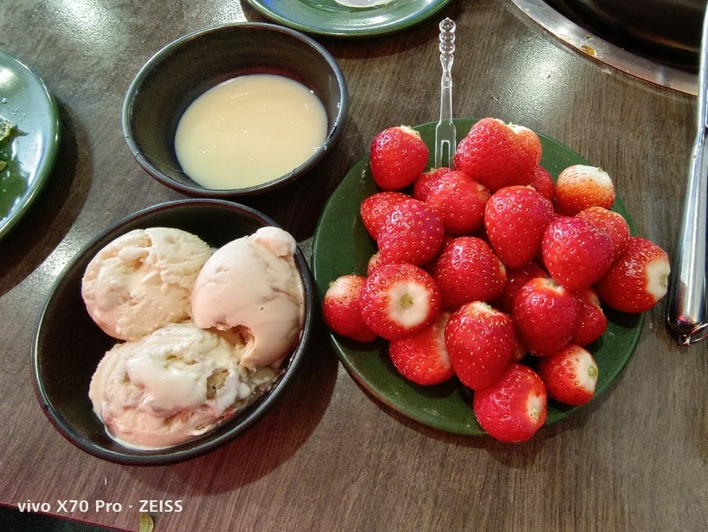 【台北美食】天外天精緻麻辣鍋，平價又充滿驚喜的老牌麻辣鍋，草莓自由❤️
