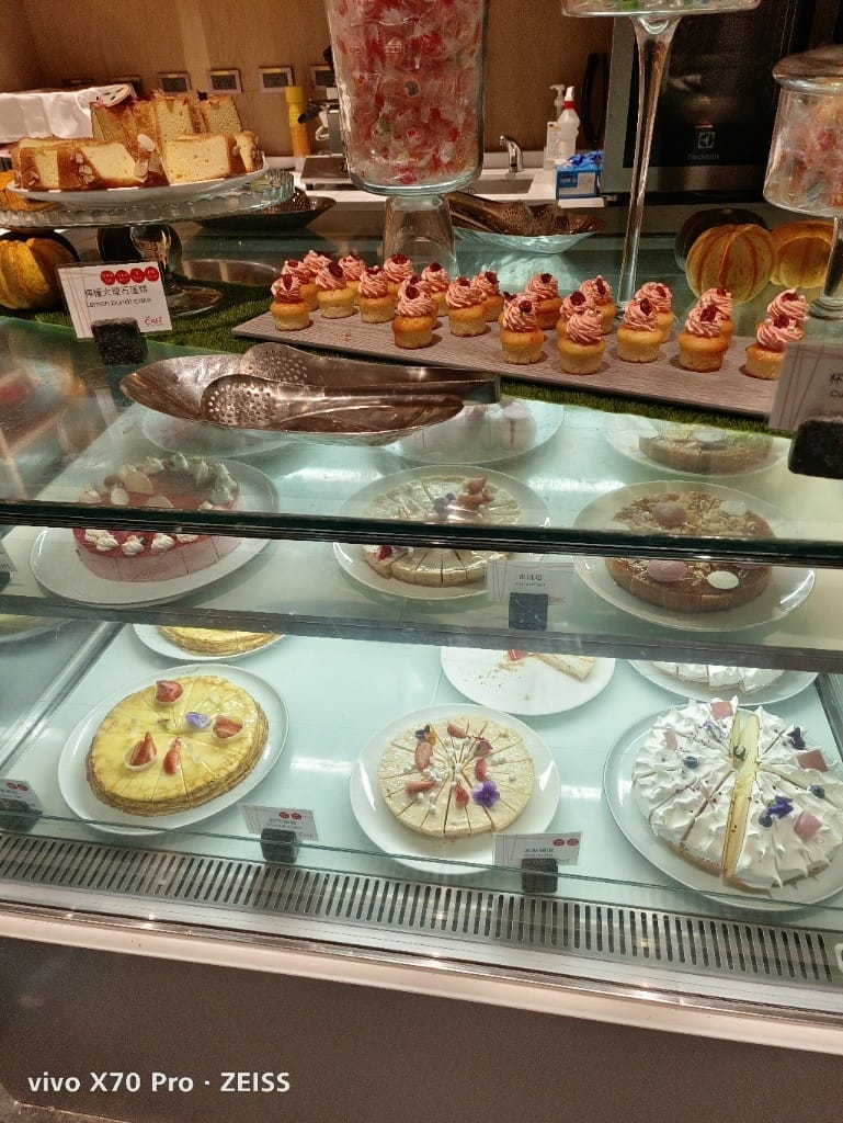 【台北美食】香格里拉遠企CAFE下午茶，超乎預期的美味buffet❤️