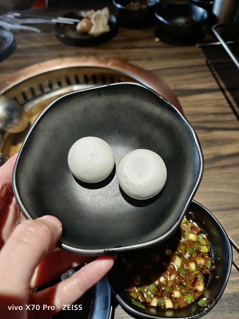 【台北美食】辛巴適麻辣鍋，環境舒適但餐點差強人意的麻辣鍋新品牌