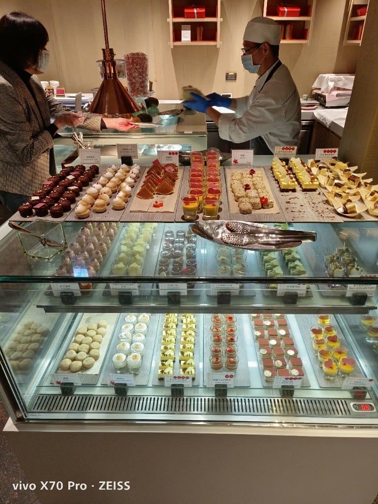 【台北美食】香格里拉遠企CAFE下午茶，超乎預期的美味buffet❤️