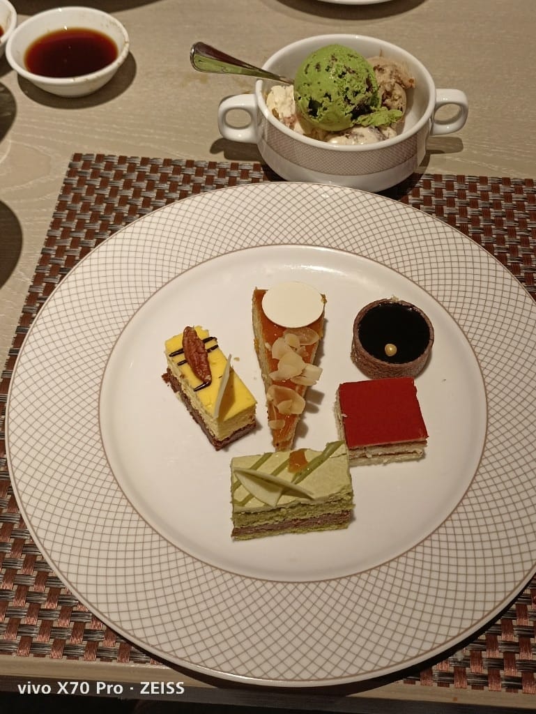 【台北美食】香格里拉遠企CAFE下午茶，超乎預期的美味buffet❤️