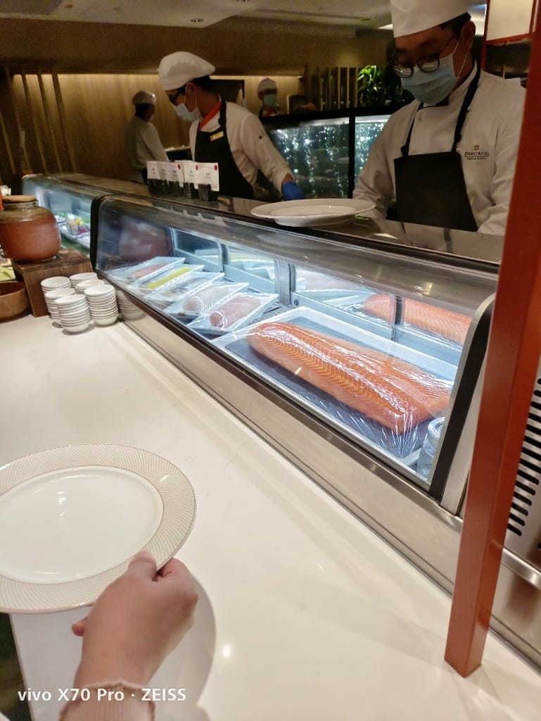 【台北美食】香格里拉遠企CAFE下午茶，超乎預期的美味buffet❤️
