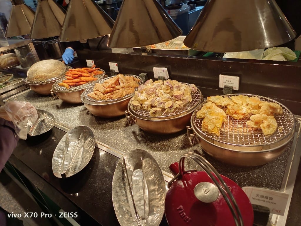【台北美食】香格里拉遠企CAFE下午茶，超乎預期的美味buffet❤️