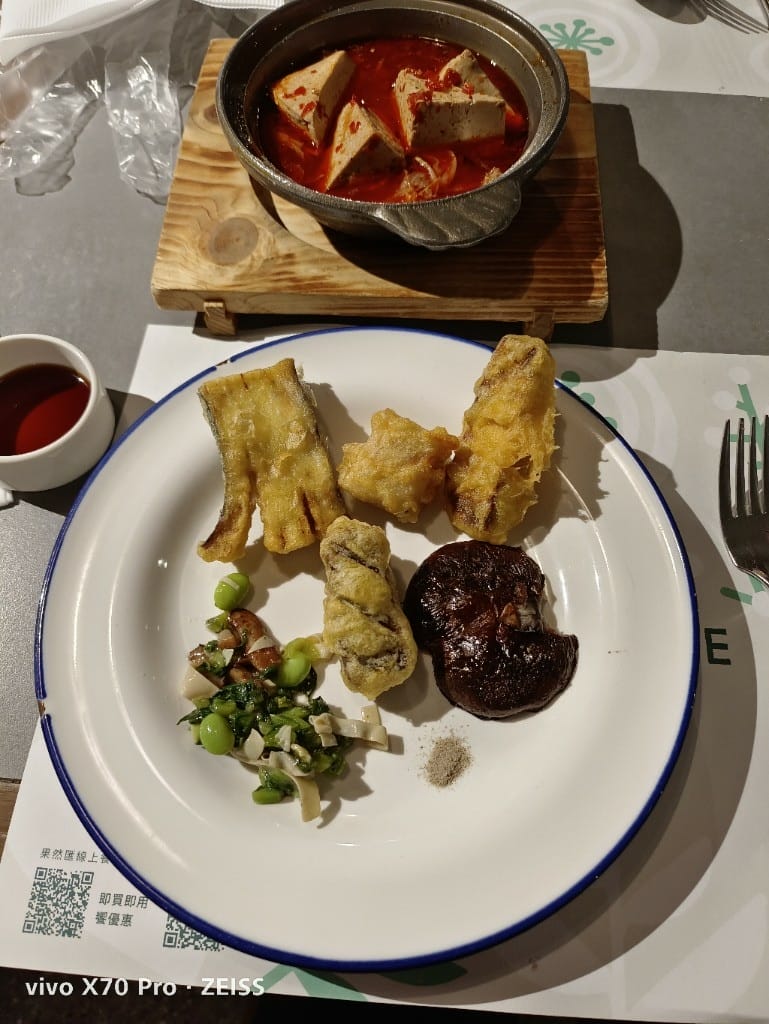 【板橋美食】果然匯，用餐環境和餐點都超棒的蔬食餐廳❤️