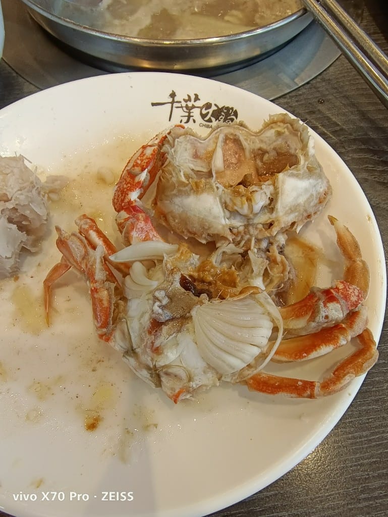 【桃園龜山美食】千葉林口尊爵館，除了火鍋還有黑白切和現作紅豆餅的平價百匯☺️