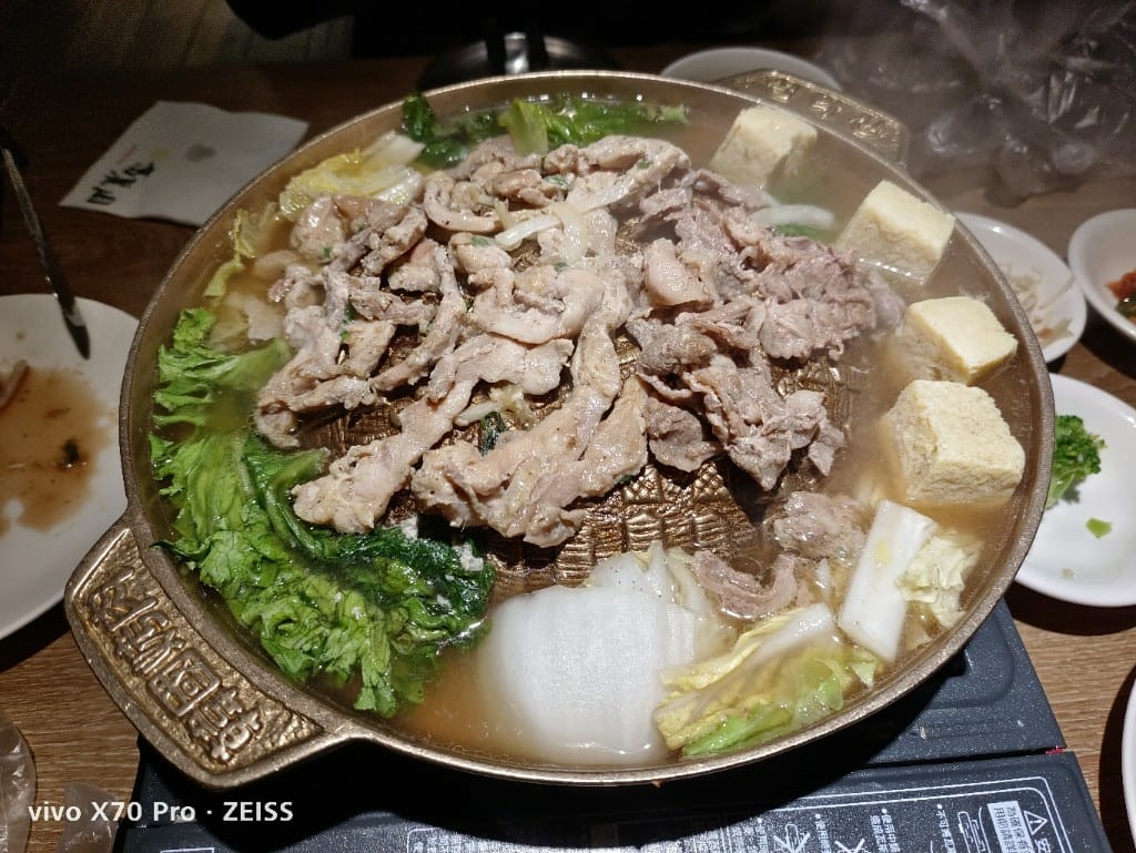 【台北美食】高麗園銅盤烤肉，除了美味銅盤烤肉還有多款現做韓式料理哦！