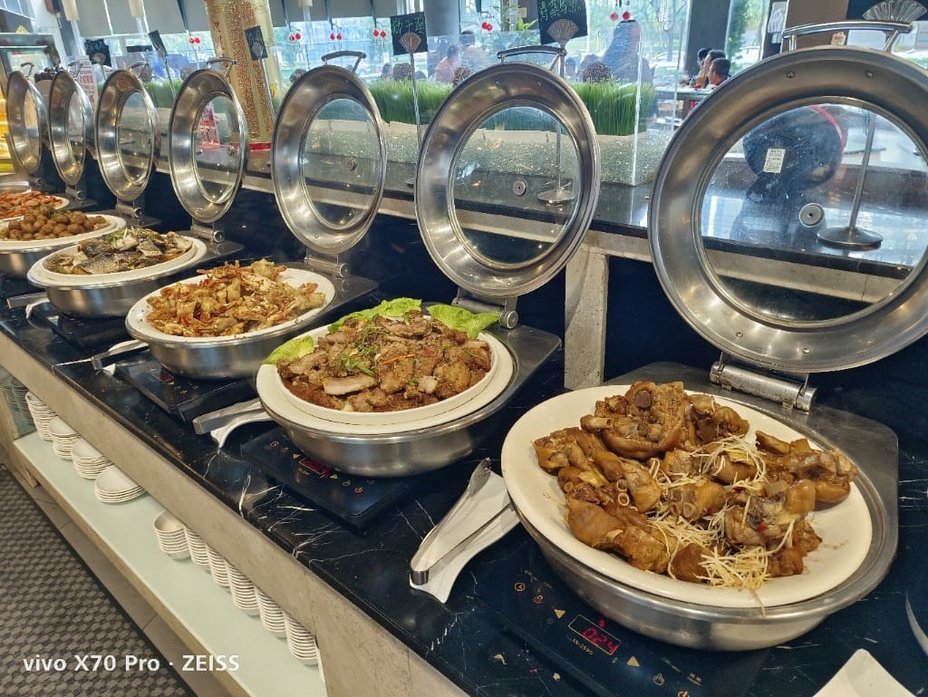 【三重美食】千葉三重尊爵館，難得有熟食不優的千葉火鍋🥲🥲🥲