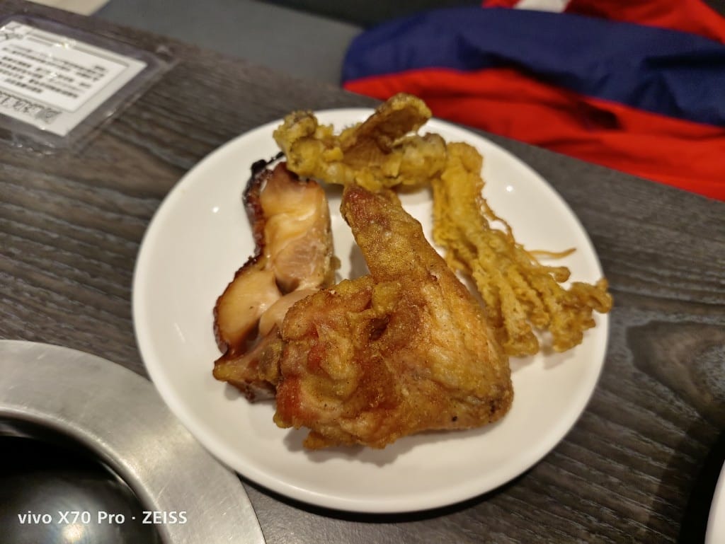 【淡水美食】千葉淡水尊爵館，竟然有手作舒芙蕾的平價火鍋吃到飽❤️