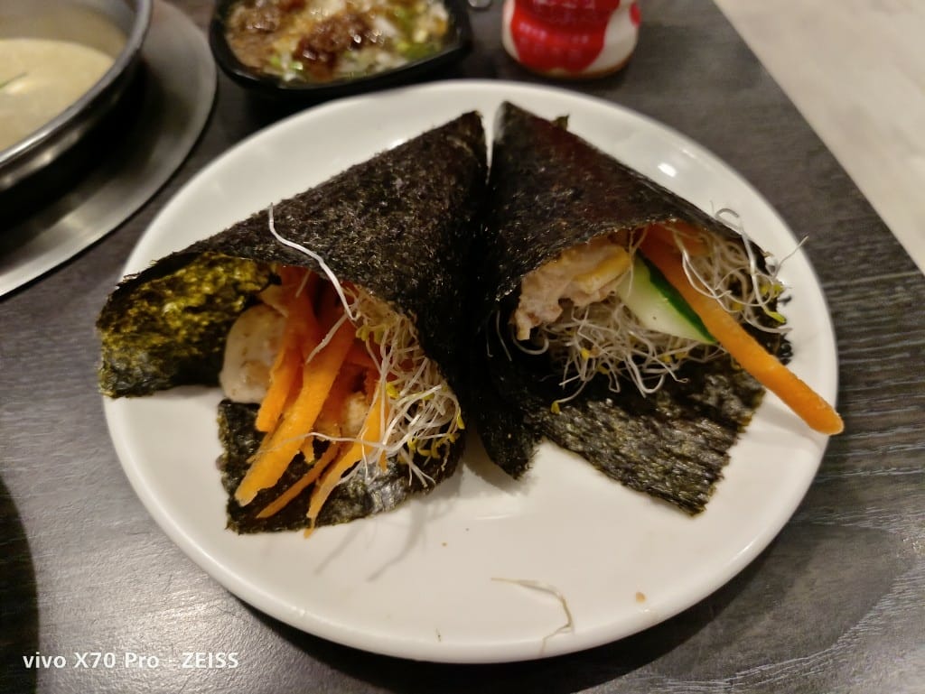 【淡水美食】千葉淡水尊爵館，竟然有手作舒芙蕾的平價火鍋吃到飽❤️