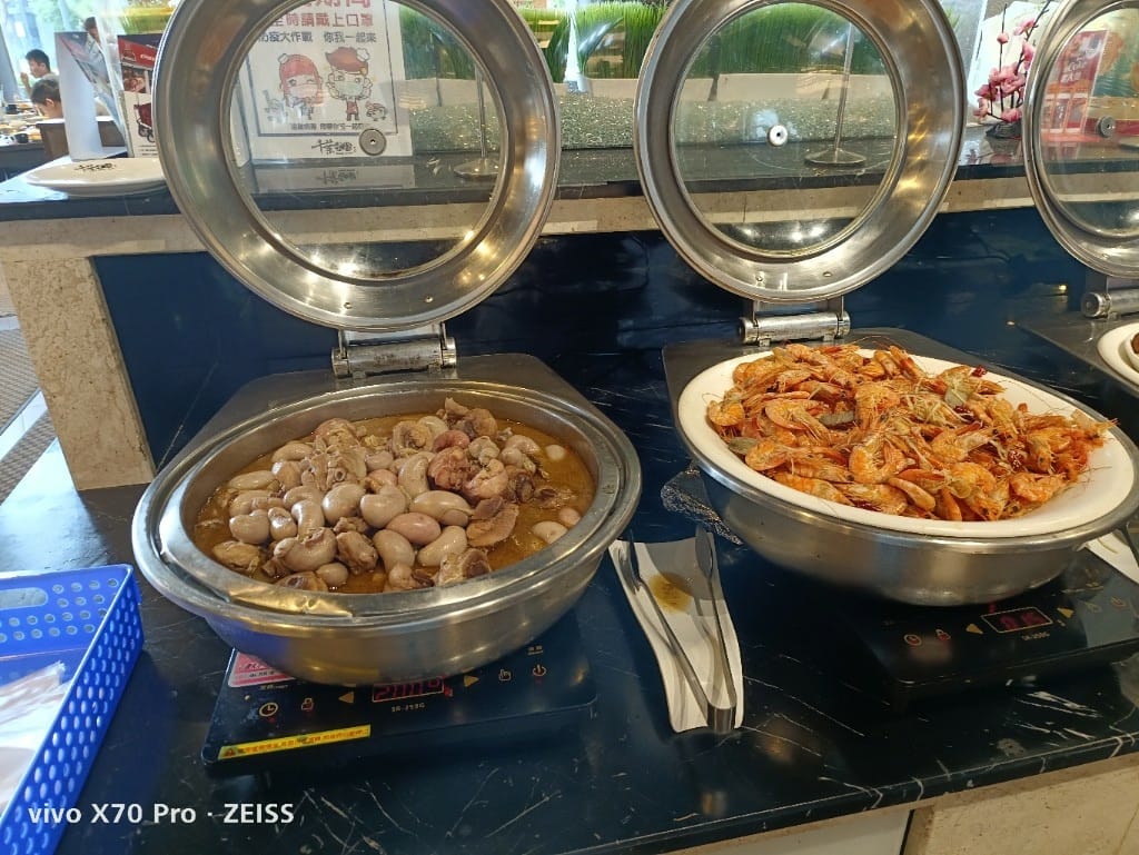 【三重美食】千葉三重尊爵館，難得有熟食不優的千葉火鍋🥲🥲🥲