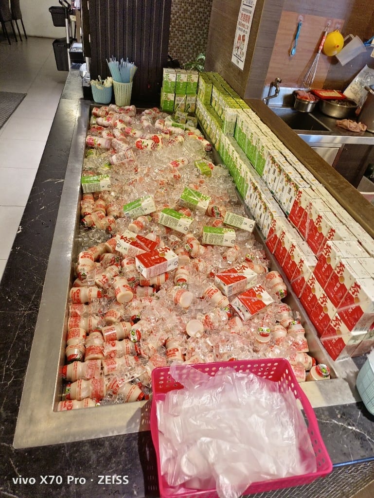 【三重美食】千葉三重尊爵館，難得有熟食不優的千葉火鍋🥲🥲🥲