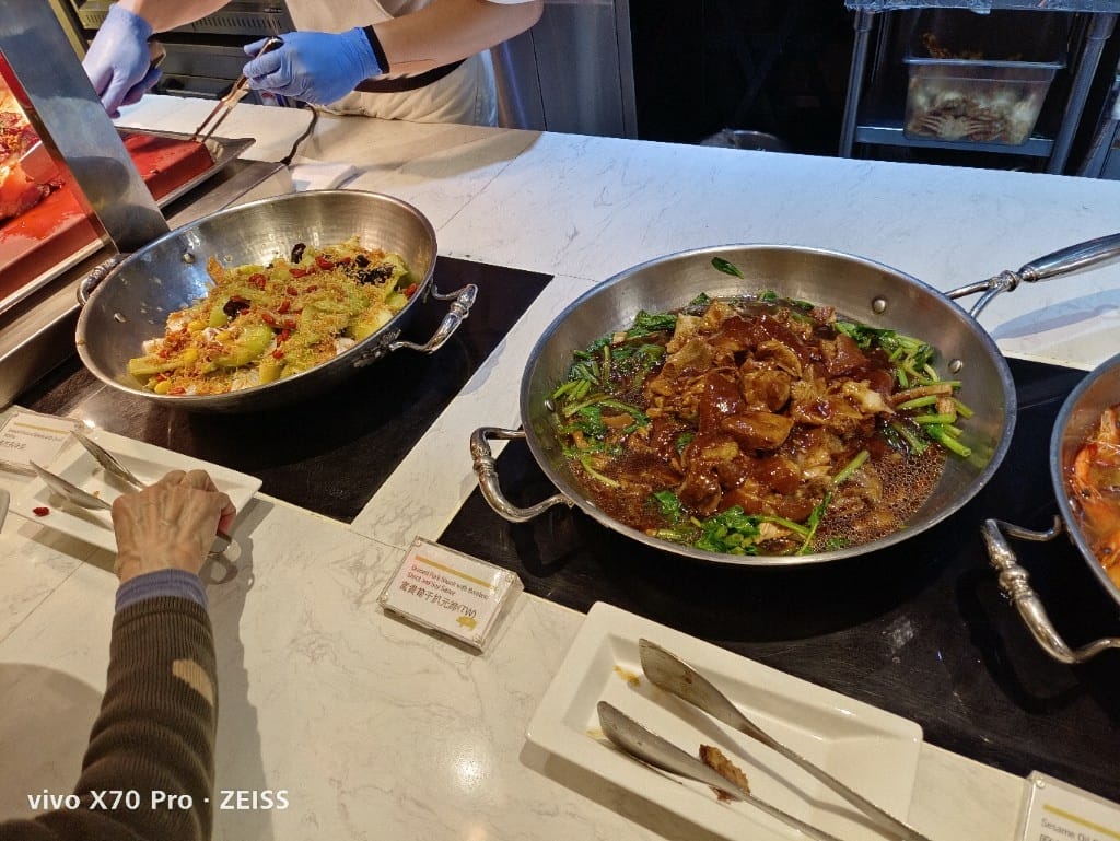 【台北美食】艾美寒舍探索廚房再訪，又來下午茶龍蝦自由了😆