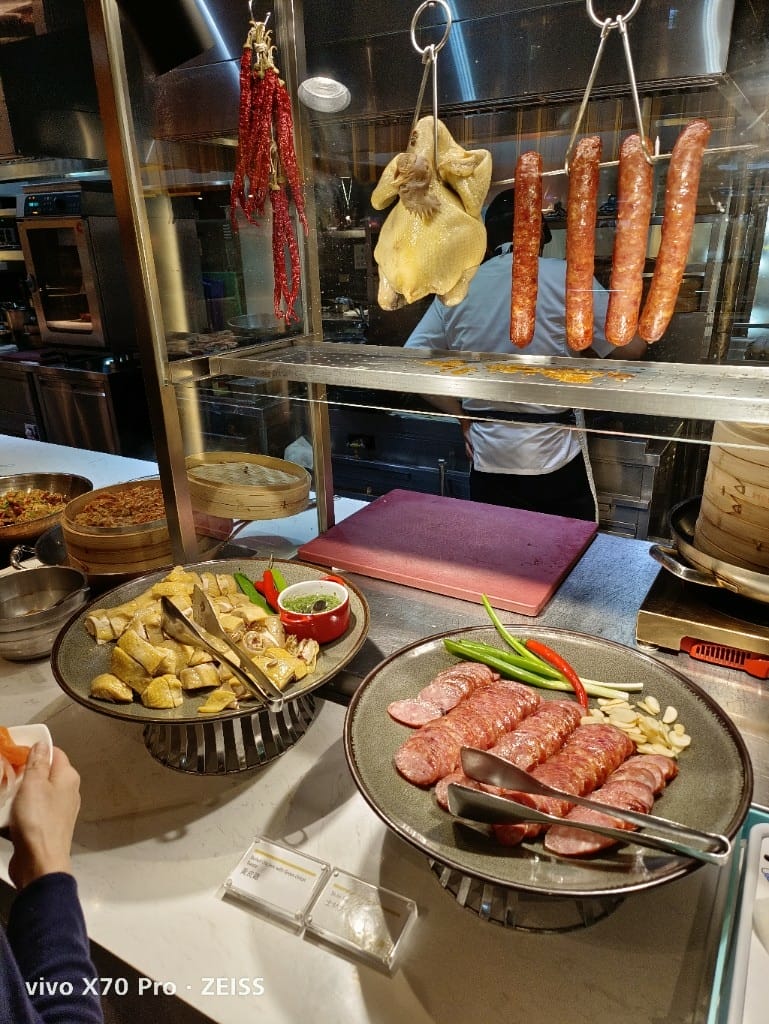 【台北美食】艾美寒舍探索廚房再訪，又來下午茶龍蝦自由了😆