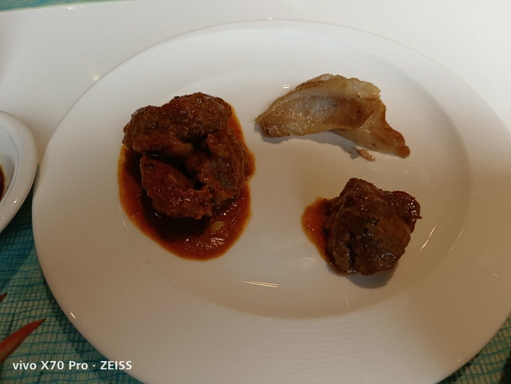 【台北美食】美福彩匯午餐，除了美味的爐烤牛排和牛肉湯，還多了生蠔自由，最後還有滿滿甜點❤️