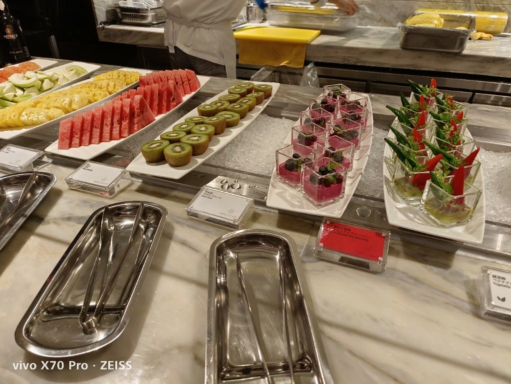 【台北美食】JR東日本大飯店，鉑麗安全日餐廳有威靈頓牛排哦！