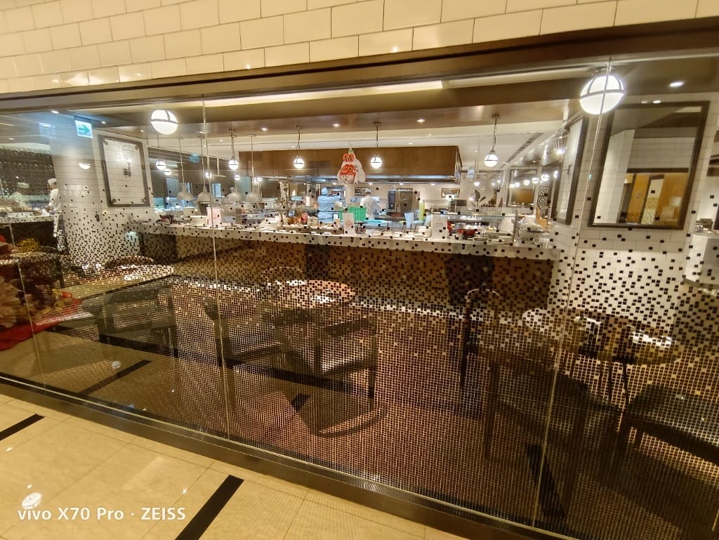 【台北美食】JR東日本大飯店，鉑麗安全日餐廳有威靈頓牛排哦！