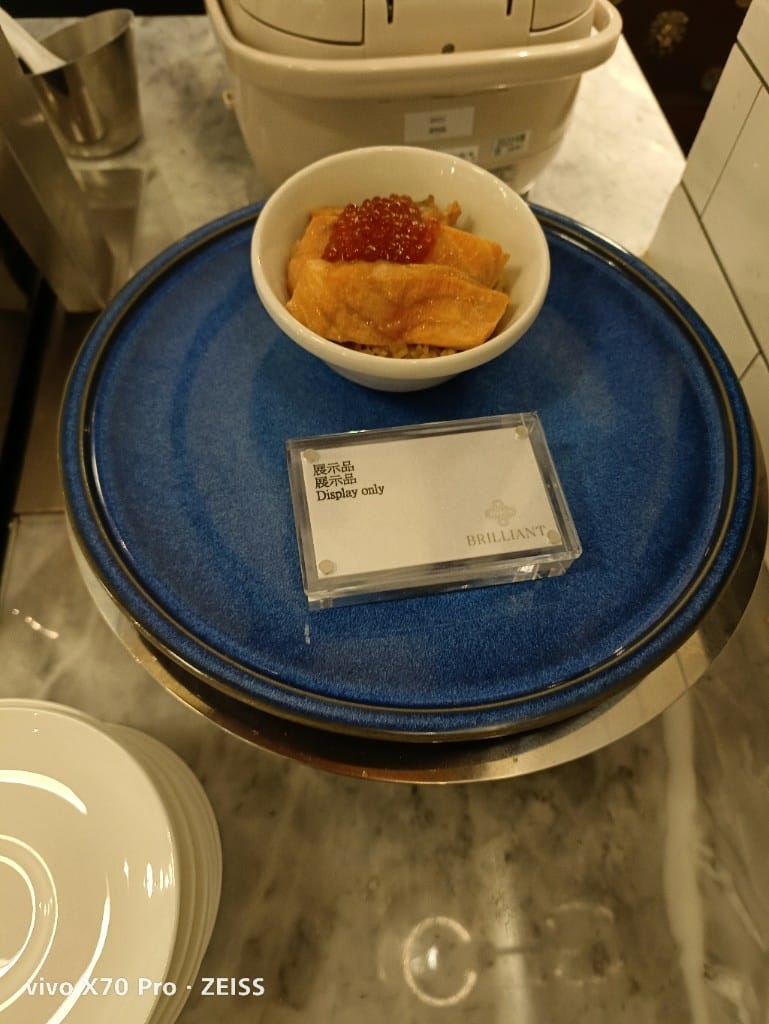 【台北美食】JR東日本大飯店，鉑麗安全日餐廳有威靈頓牛排哦！