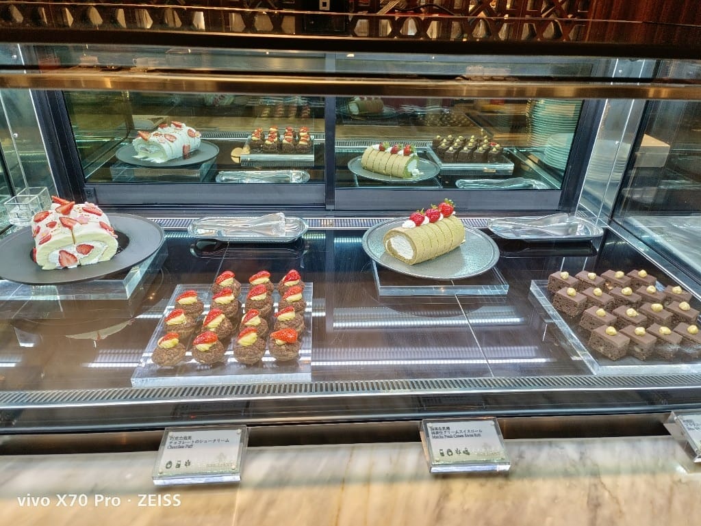 【台北美食】JR東日本大飯店，鉑麗安全日餐廳有威靈頓牛排哦！