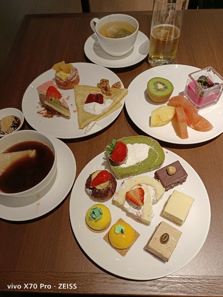 【台北美食】JR東日本大飯店，鉑麗安全日餐廳有威靈頓牛排哦！