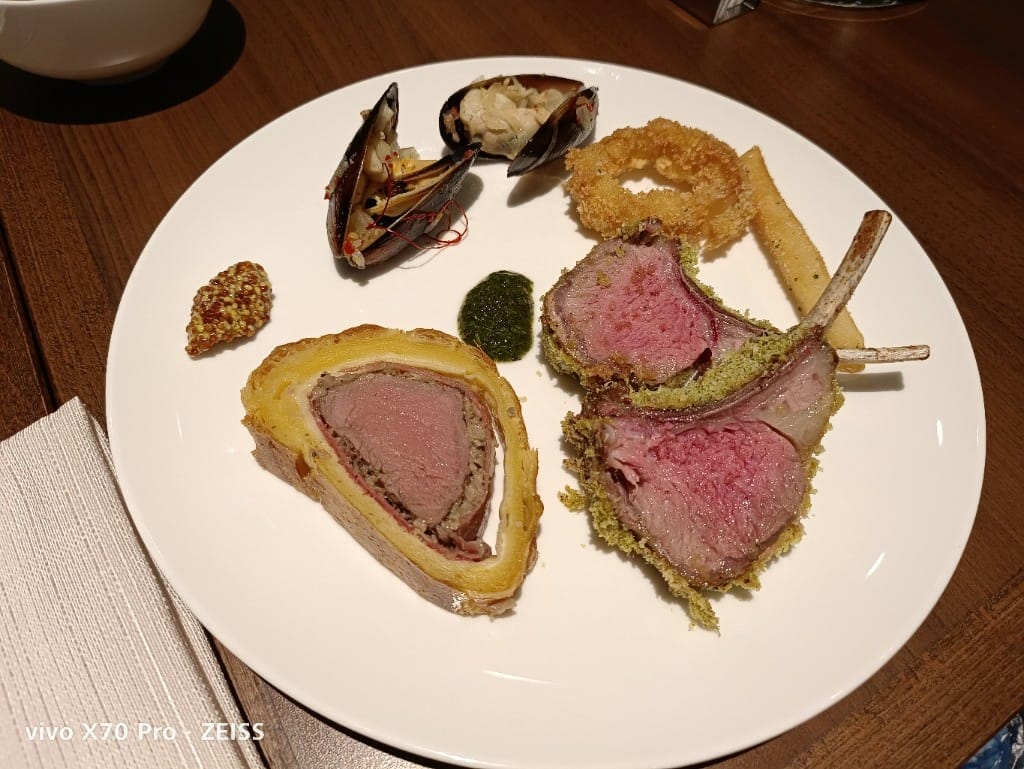 【台北美食】JR東日本大飯店，鉑麗安全日餐廳有威靈頓牛排哦！