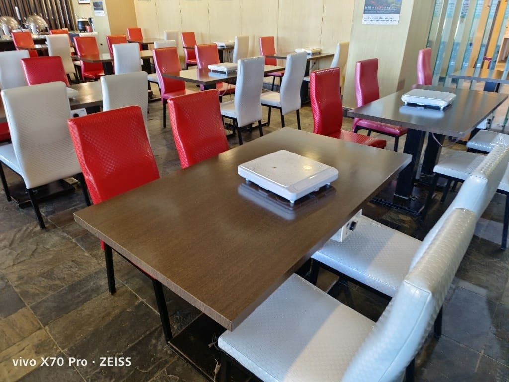【花蓮美食】松雪樓自助餐，全台最高吃到飽，只要$300！！！20220211