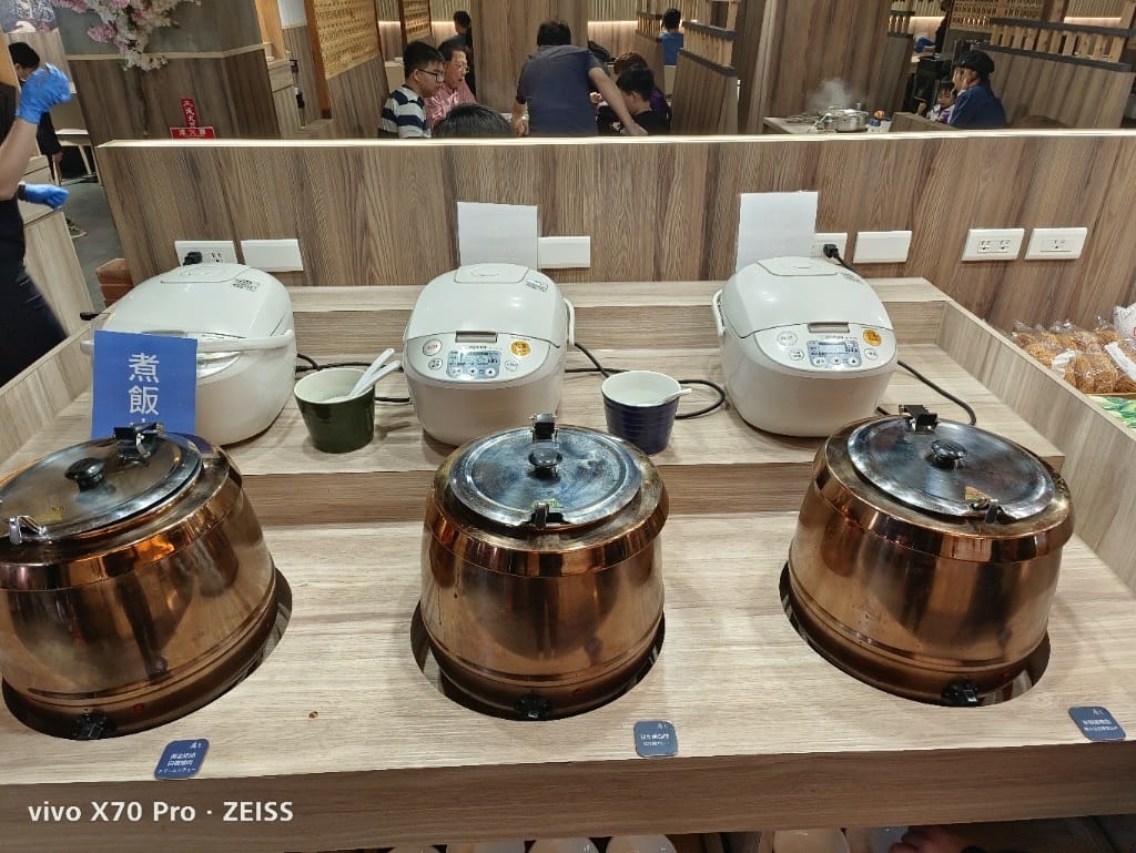【板橋美食】有之和牛，築間集團新和牛放題，自助吧及海鮮都優秀