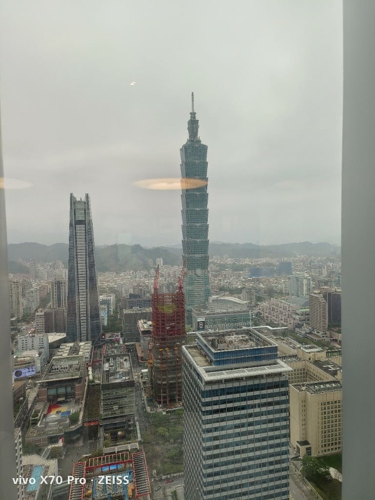 【台北美食】饗饗INPARDISE，坐擁101美景的美味吃到飽❤️ 20220214